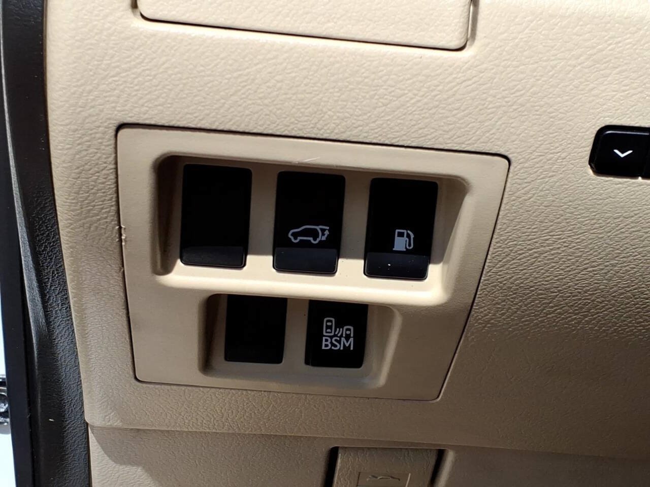 Used 2013 Lexus RX 350 FWD w/ Navigation Pkg image 26