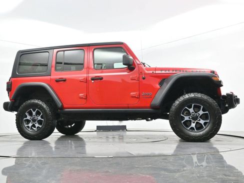 Used 2018 Jeep Wrangler Unlimited Rubicon w/ Dual Top Group AWD/4WD image 45