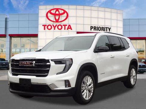 Used 2025 GMC Acadia Elevation w/ Elevation Premium Package FWD image 1