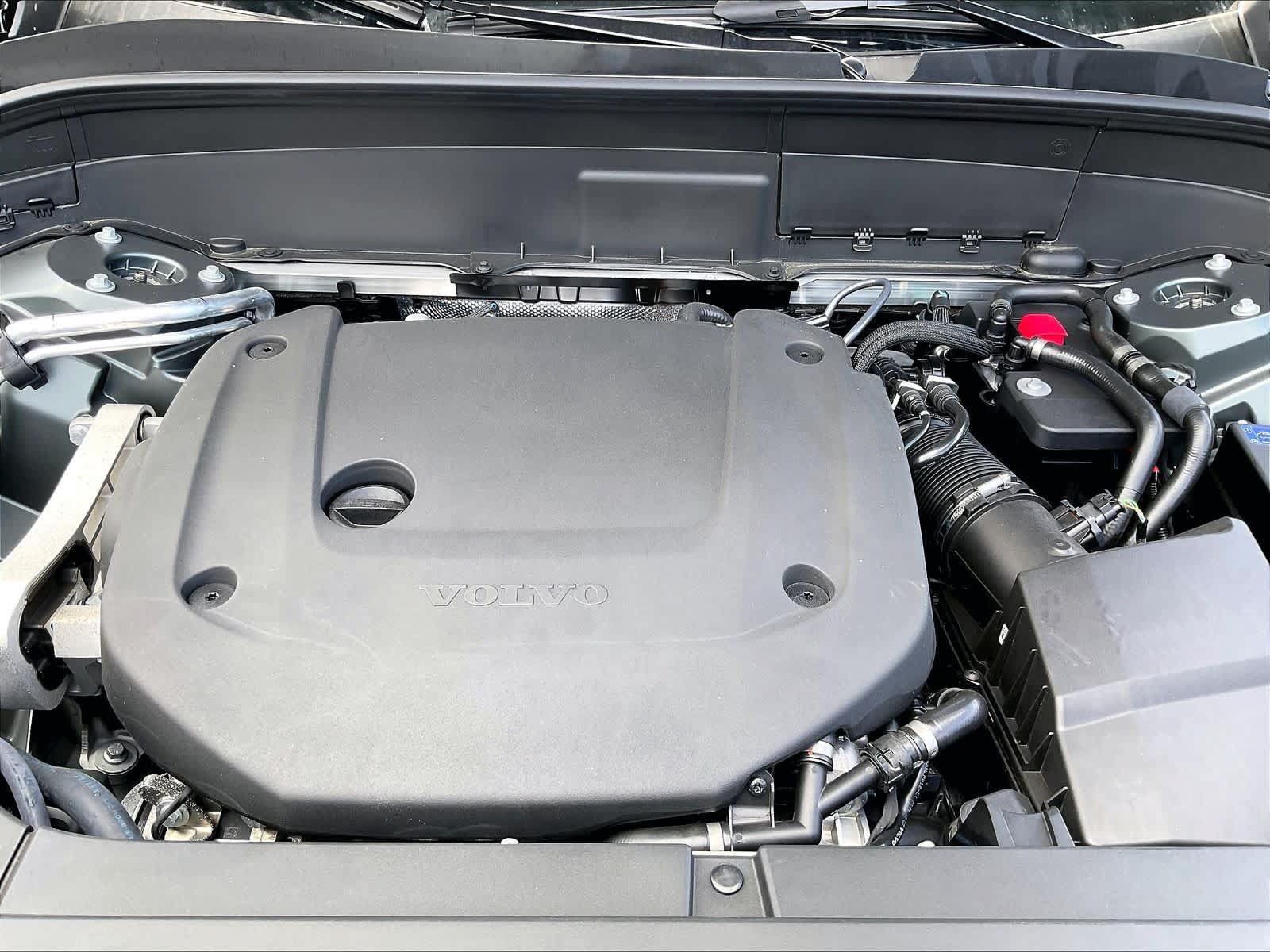 New 2027 Volvo XC90 B6 Ultra AWD/4WD image 13