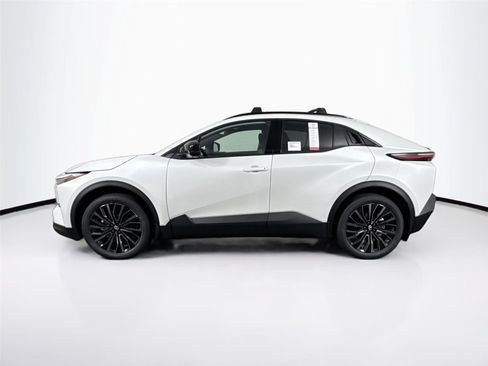 New 2026 Toyota C-HR AWD/4WD image 9