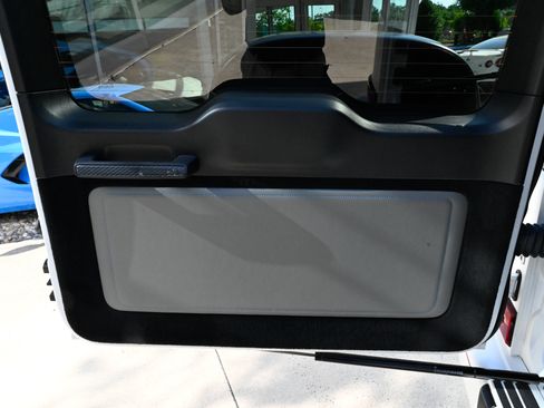 Used 2025 Mercedes-Benz G 580 w/ EQ Technology image 48
