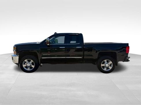 Used 2016 Chevrolet Silverado 2500 LTZ w/ LTZ Plus Package AWD/4WD image 6