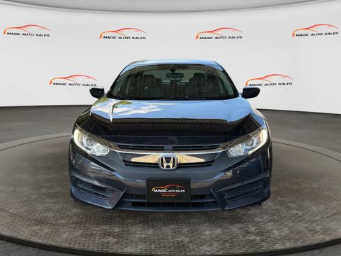 Used 2018 Honda Civic LX image 3