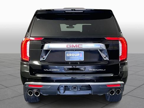 Used 2021 GMC Yukon XL Denali w/ LPO, Illumination Package image 5