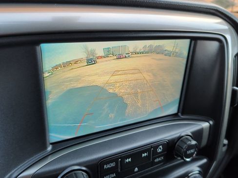 Used 2019 Chevrolet Silverado 2500 LT w/ LT Convenience Package image 21