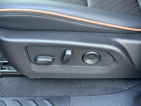 New 2026 GMC Canyon AT4 w/ Technology Plus Package AWD/4WD image 17