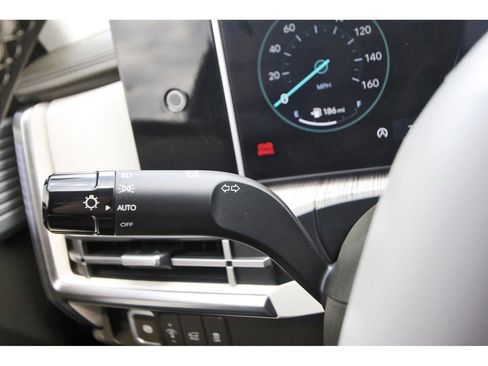 Used 2025 Hyundai Santa Fe Calligraphy image 20