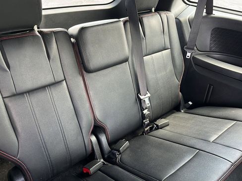 Used 2019 Dodge Grand Caravan GT image 26