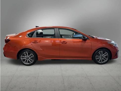 Used 2024 Kia Forte GT-Line w/ GT-Line Premium Package FWD image 6