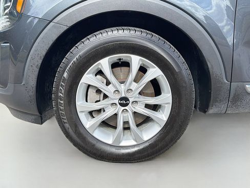 Used 2022 Kia Telluride LX AWD/4WD image 33