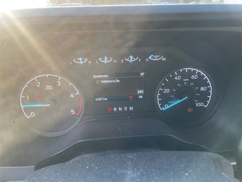 Used 2024 Ford F250 XLT image 25