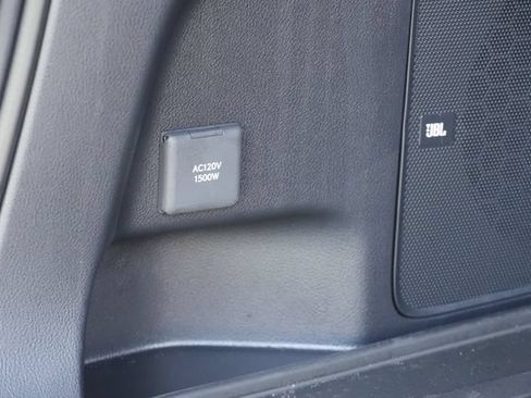 Used 2026 Toyota Grand Highlander AWD Hybrid image 13