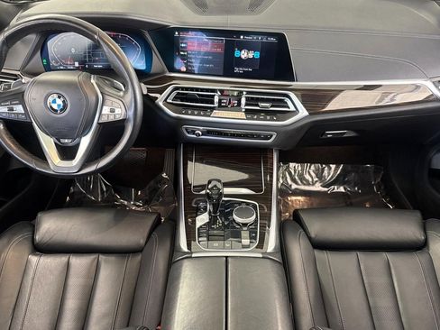 Used 2021 BMW X5 xDrive40i w/ Premium Package AWD/4WD image 17