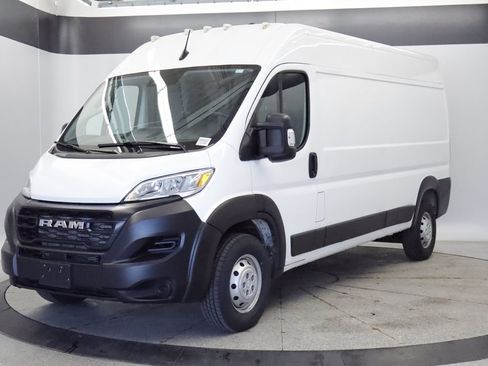 Used 2023 RAM ProMaster 2500 FWD image 1