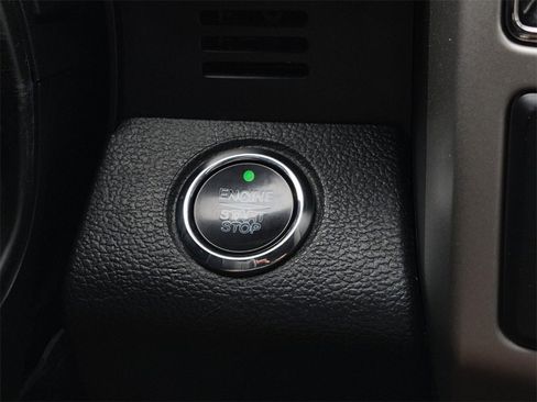 Used 2020 Ford F250 Lariat w/ Lariat Ultimate Package image 26