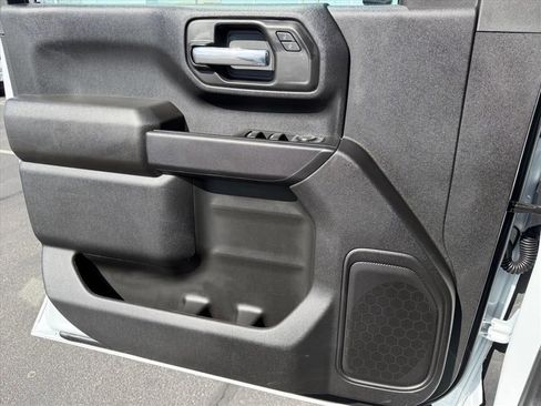 New 2026 Chevrolet Silverado 2500 Custom w/ Custom Value Package AWD/4WD image 9