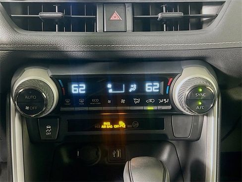 Used 2025 Toyota RAV4 LE image 22