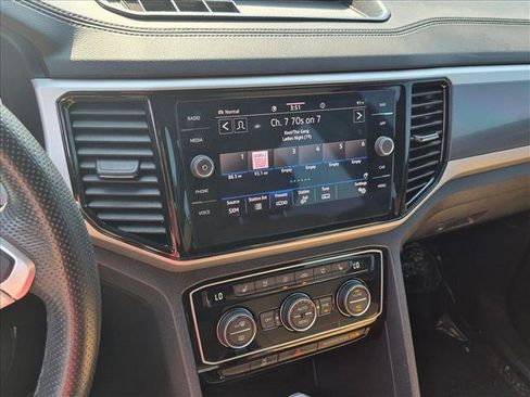 Used 2023 Volkswagen Atlas Cross Sport SEL Premium R-Line AWD/4WD image 15
