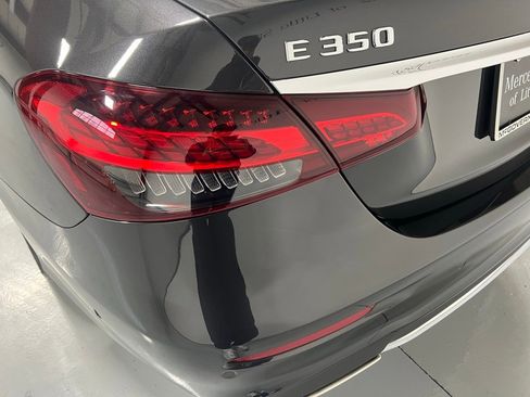 Used 2023 Mercedes-Benz E 350 4MATIC Sedan image 13