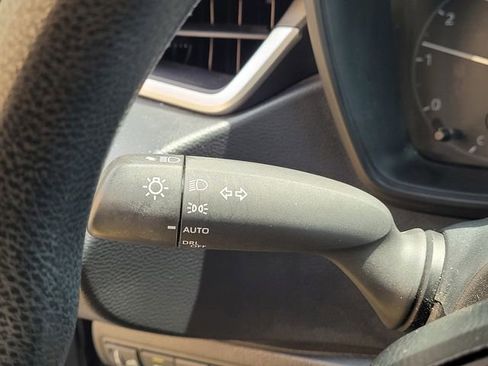 Used 2024 Toyota Corolla LE image 16