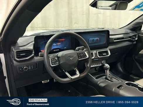 Used 2024 Ford Mustang GT Premium image 13