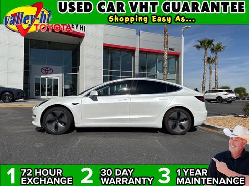 Used 2020 Tesla Model 3 Standard Range Plus image 1