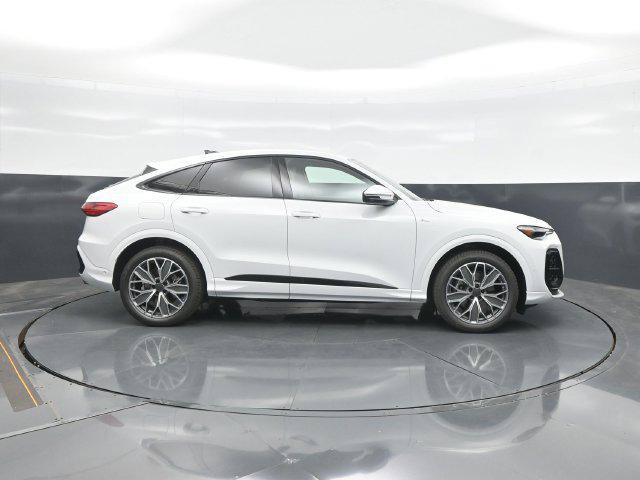 New 2026 Audi Q5 Prestige AWD/4WD image 8
