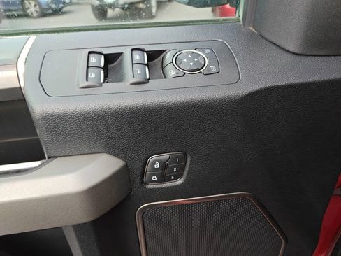 Used 2019 Ford F150 Raptor w/ Equipment Group 802A Luxury AWD/4WD image 8