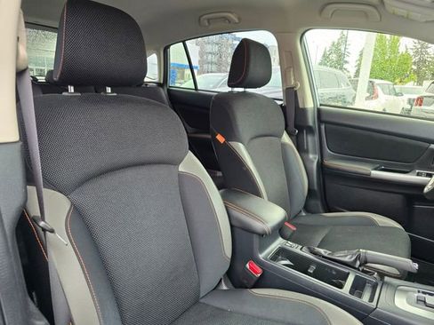 Used 2017 Subaru Crosstrek 2.0i Premium AWD/4WD image 13