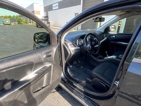 Used 2018 Dodge Journey SE w/ Popular Equipment Group AWD/4WD image 10