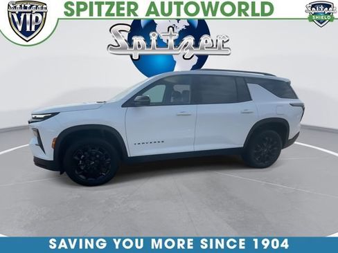 New 2026 Chevrolet Traverse LT w/ Midnight/Sport Edition FWD image 5