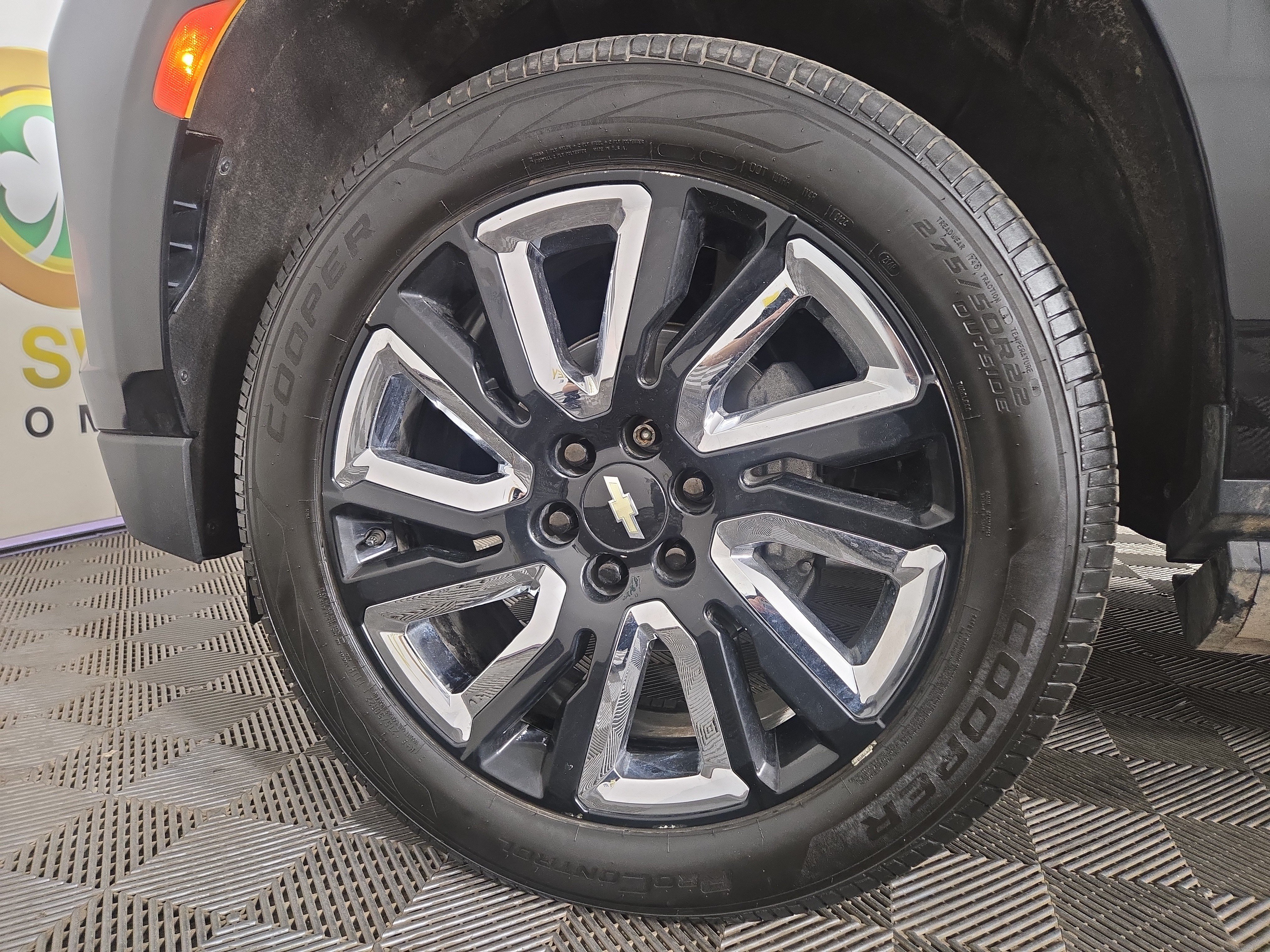Used 2021 Chevrolet Tahoe High Country w/ Premium Package AWD/4WD image 35