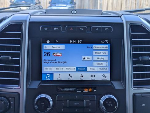 Used 2019 Ford F350 King Ranch w/ King Ranch Ultimate Package AWD/4WD image 18