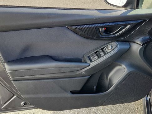 Used 2023 Subaru Crosstrek 2.0i Premium image 12