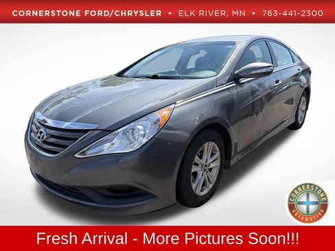 Used 2014 Hyundai Sonata GLS w/ Popular Equipment Group 2 FWD image 1