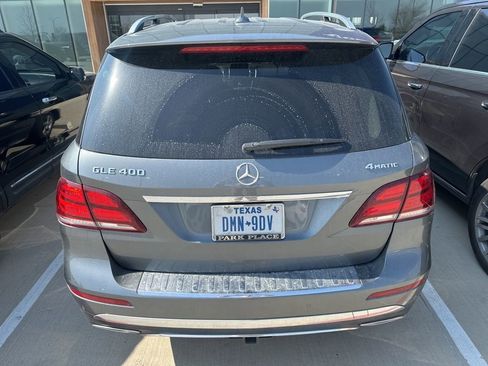 Used 2019 Mercedes-Benz GLE 400 4MATIC image 4