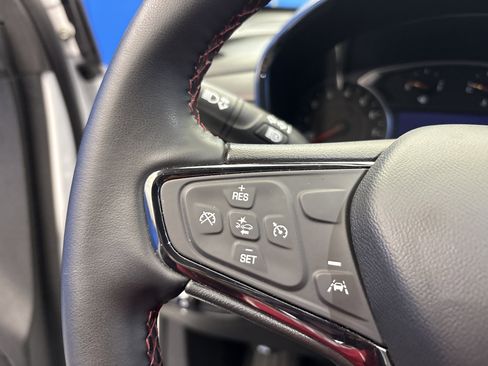 Used 2023 Chevrolet Equinox RS w/ LPO, Floor Liner Package image 15