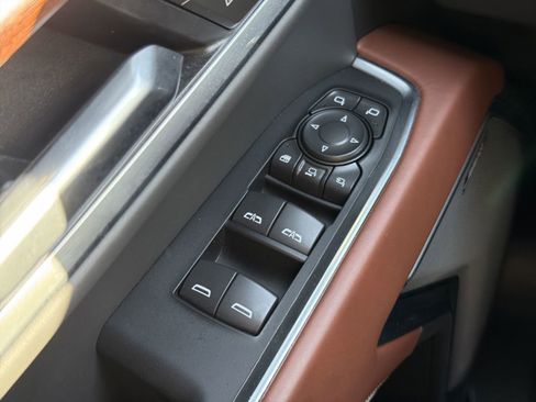 Used 2026 GMC Sierra 2500 Denali Ultimate AWD/4WD image 15