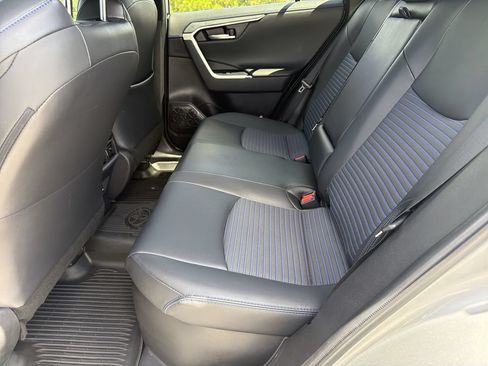 Used 2022 Toyota RAV4 XSE w/ XSE Grade Weather Package AWD/4WD image 18