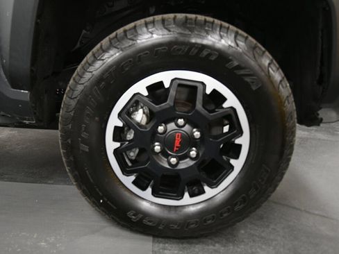 Used 2024 Toyota Tacoma TRD Off-Road AWD/4WD image 36