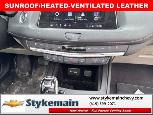 Used 2023 Cadillac XT4 Premium Luxury w/ Enhanced Visibility Package FWD image 14