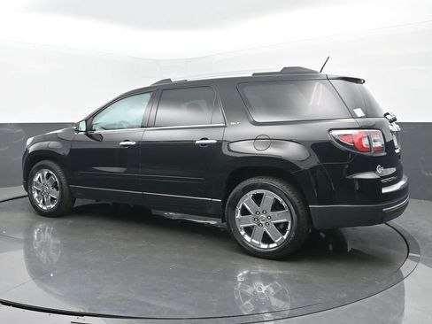 Used 2017 GMC Acadia Limited SLT image 3