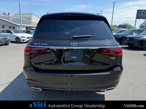 Certified 2025 Mercedes-Benz GLS 450 4MATIC w/ Pinnacle Trim Package image 7