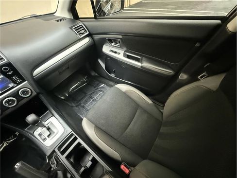 Used 2017 Subaru Crosstrek 2.0i Premium w/ Popular Package #2 image 10