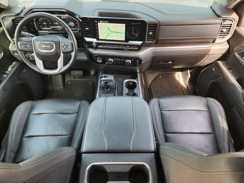 Used 2023 GMC Sierra 1500 SLT image 25