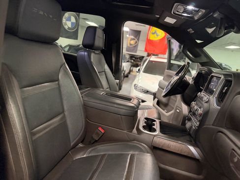 Used 2022 GMC Sierra 3500 Denali AWD/4WD image 36