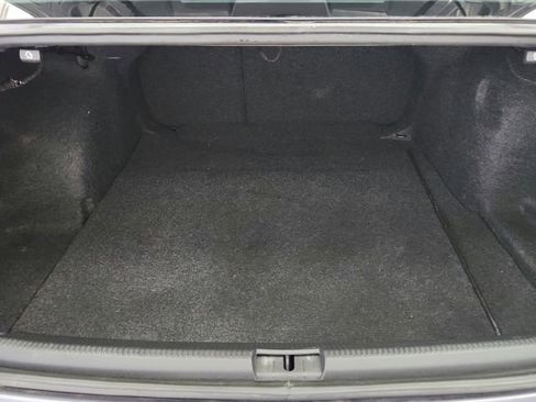 Used 2022 Volkswagen Passat 2.0T image 31