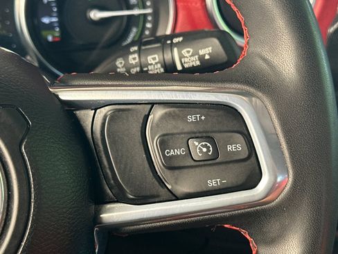 Used 2023 Jeep Wrangler Unlimited Rubicon 4xe AWD/4WD image 32