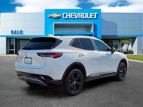 Used 2023 Buick Envision Essence w/ Sport Touring Package FWD image 3